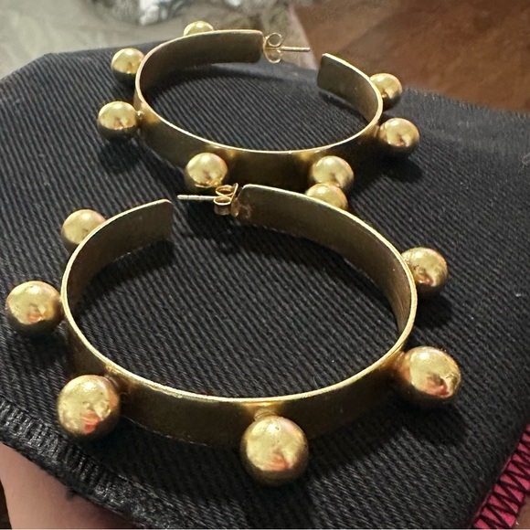 Ever Alice Jamie Hoop Earrings - Picture 3 of 3